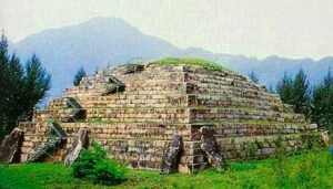 Chinese Pyramids of Xian in Xianyang - Chinese Burial Pyramids